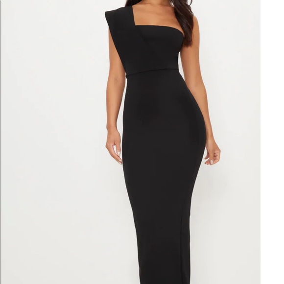 Black One Shoulder Maxi Dress - Picture 2 of 2